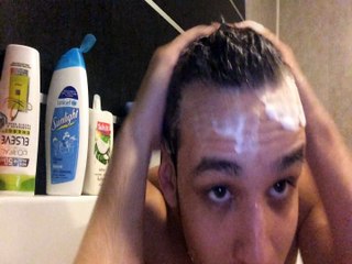 Ma vie dans mon bain ft la reine des neiges !