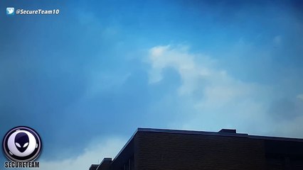 SEE IT? Spying Alien Ship Caught Hiding In Clouds Over Memphis!