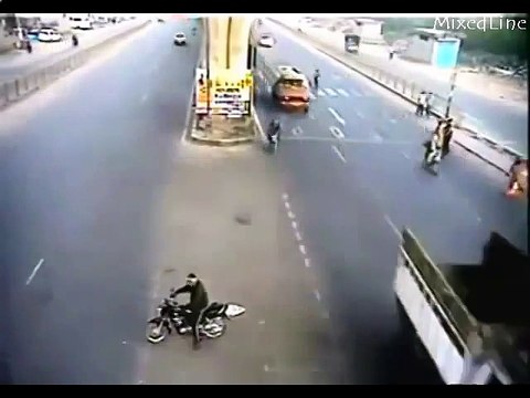 Только большое везение спасло этих людей от смерти! Баловни судьбы