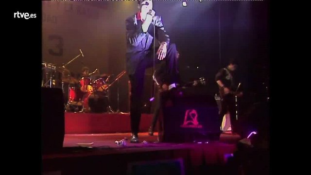 Loquillo y los trogloditas - No Surf