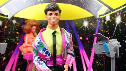 FROZEN Music Arendelle Idol PART 1 ELSA, Princess Anna, BARBIE Singing Competition DisneyCarToys