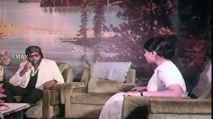 Villain Come To Sripya House & Argue With Sripriya -- Ninaivugal