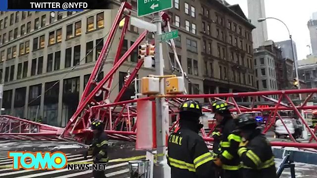 New York crane collapse: Man crushed to death by 500ft crawler crane in Tribeca - TomoNews (News World)