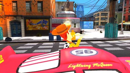 Camion Monstruo vs 10 autos CARS ❆ ELSA (FROZEN) MICKEY MOUSE WOODY (TOY STORY) SPIDERMAN | Gameplay