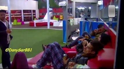 Sargento Rap y Danielle Clyde "Stripers" Parte 1