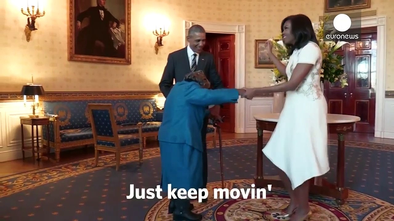 106-yr-old dances her way through White House meeting with Obamas