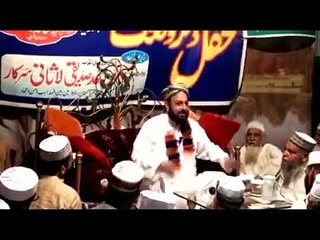 Peer Sahib Lambi Lambi Chorr Kar Apne Mureedon Ko Mamoon Banate Hue | Fake Peer Exposed