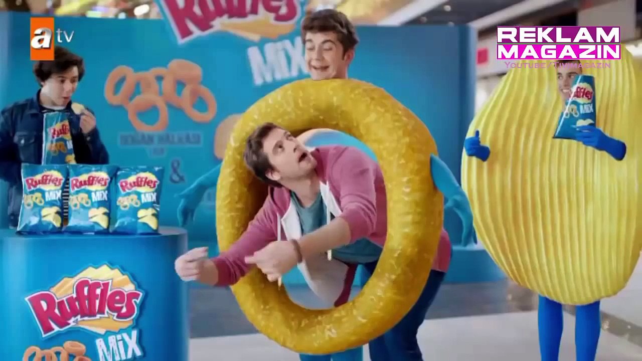 Ruffles Mix Tanıtım Hostesi Reklamı