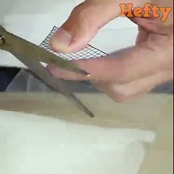 How to make your own hologram at home