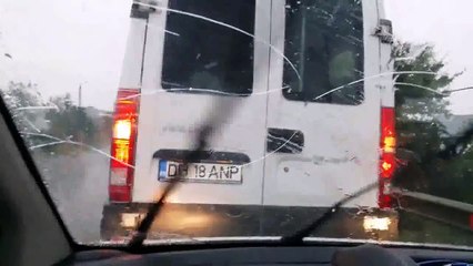 Град снятый на видеорегистратор