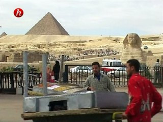 Épisode 1 - Grandes et petites pyramides