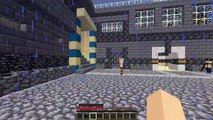 Minecraft - Prison Break : LITTLE KELLY EXPLORES THE PRISON SEWERS!