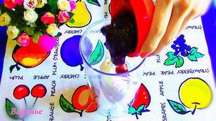 Молочный коктейль с вареньем и мороженым - Milkshake with jam and ice cream