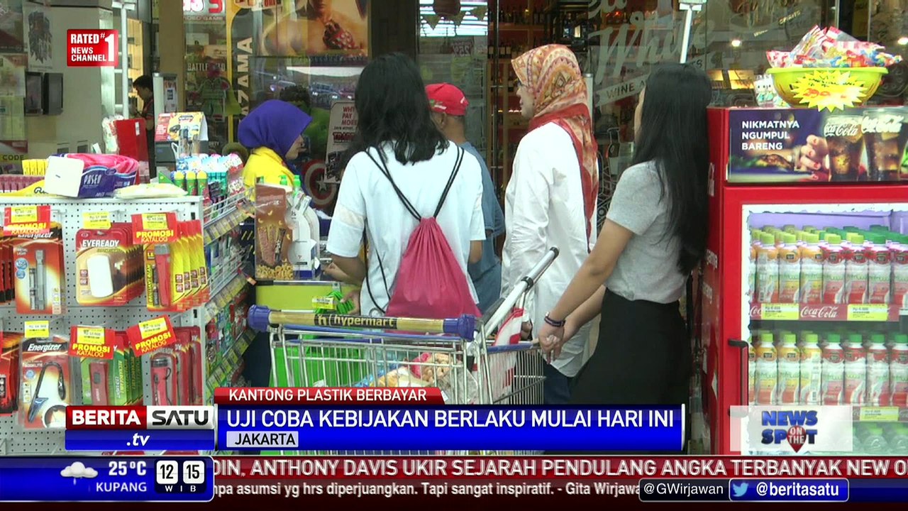 Hypermart Lippo Mall Kemang Uji Coba Kantong Plastik Berbayar