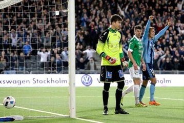 Kaleciden İnanılmaz Hata! Topu Tutamadı Gol Oldu