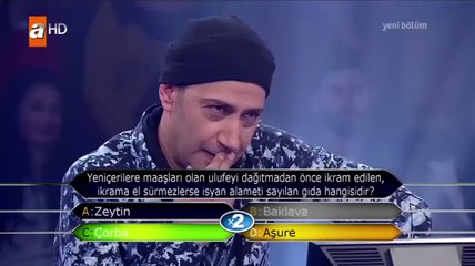 Ödülünü şehit ailesine bağışladı videosunu izle