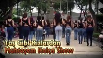 Taş Gibi Kızlardan Muhteşem Kalça Show