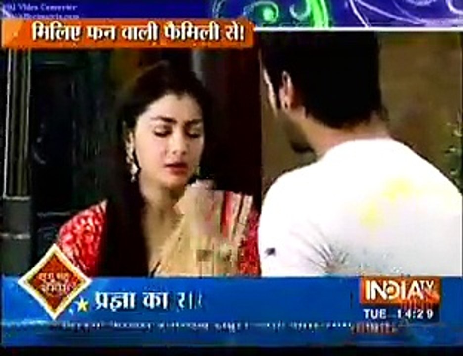 Pragya ka Baathroom wala Raaz Aaya Abhi ke Samne Jis se Sawalo ke Ghere mein Pragya 23 February 2016 Kumkum Bhagya