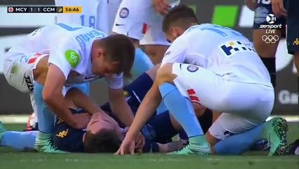 Kendi kendine sakatladı!