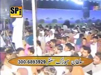 Madina Diya Chan Sohniyaa-Shahbaz Qamar Fareedi Beautiful Naat 2015
