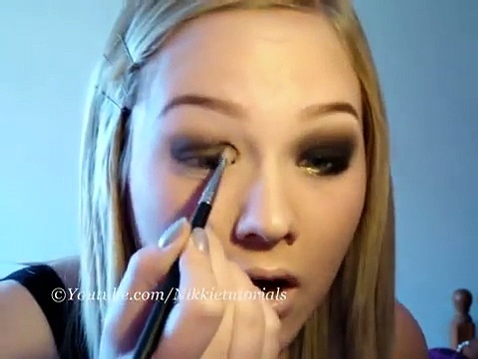 Sexy Bedroom/Playboy Inspired Makeup Tutorial - NikkieTutorials