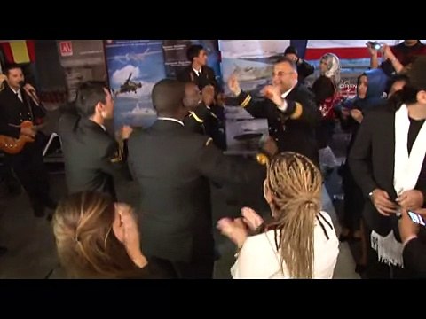 Askeri bando 'Afrika'nın bağları' ile böyle coşturdu