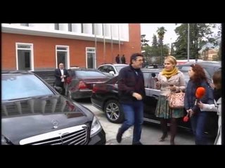 Tirane , Rikthimi i Armando Prengës, PD bojkoton Komisionet mbledh grupin- Ora News-
