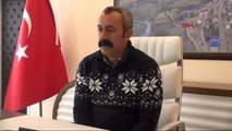 Tunceli Ovacık Belediyesi Gelir Gider Tablosunun Afişini Astı