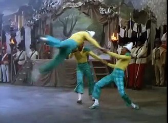 Characters From Golden Era Of Movies Dance To 'Uptown Funk’