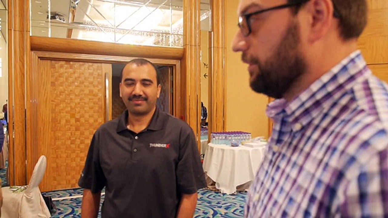 48-core 64bit Cavium ThunderX ARM Server demonstrating Virtualization