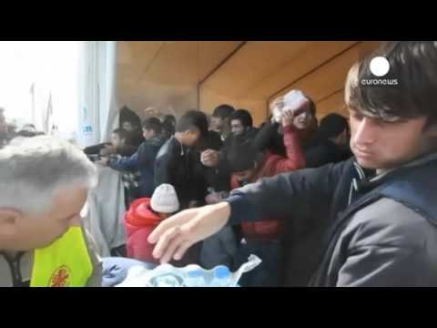 BLLOKOHEN MIJERA EMIGRANTE AFGANE NE KUFIRIN MES GREQISE DHE MAQEDONISE LAJM