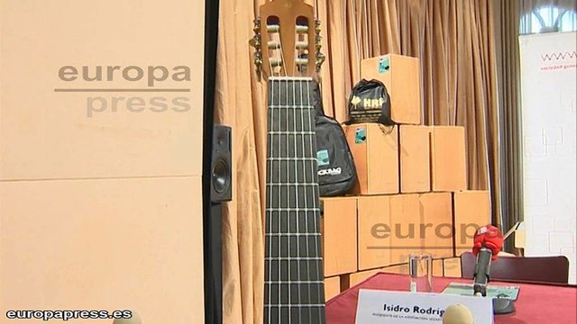 La SGAE dona instrumentos musicales a ONG's