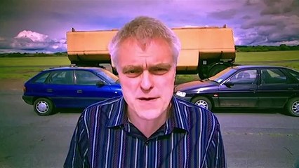Vê o que acontece se colocares gasolina num carro a Diesel e Diesel num carro a gasolina