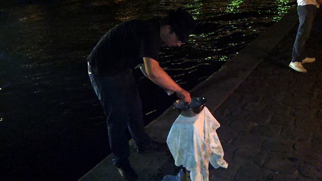 Poï AD+ Fire Hand on The River