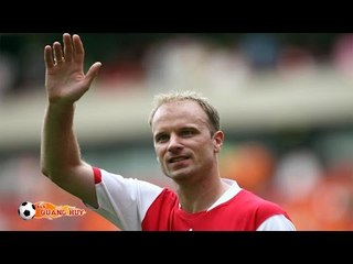 Bàn thắng của Bergkamp trong trận với Barca mùa 1999-2000