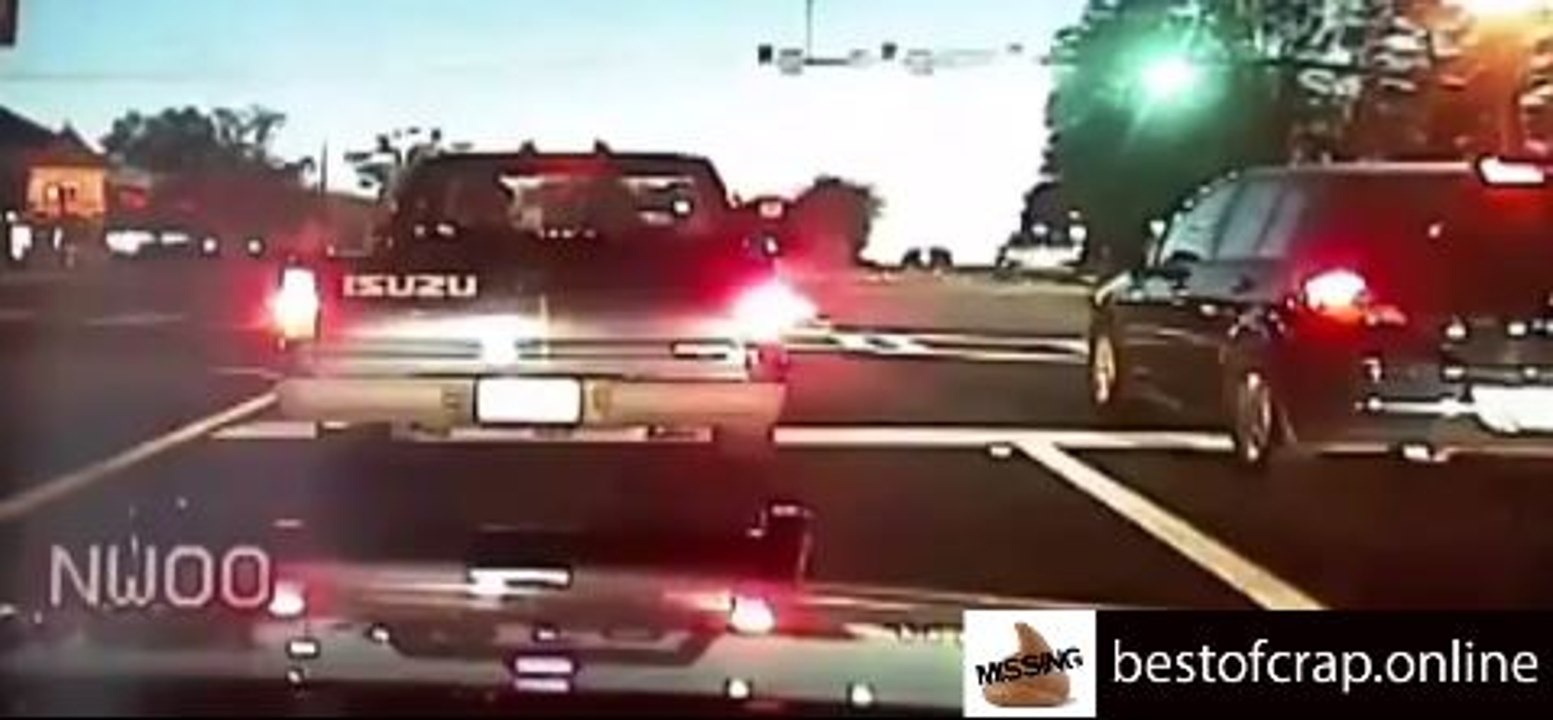 Charging Into a Hail of Gunfire - Police Dashcam