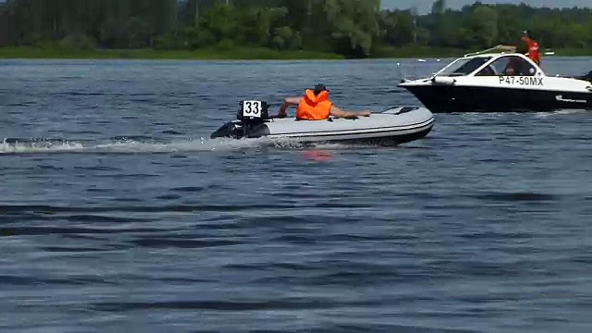 ⁣Водно-моторные гонки -1