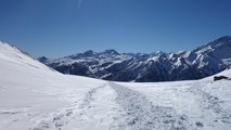 Col de Buffère avec des skis de randonnée