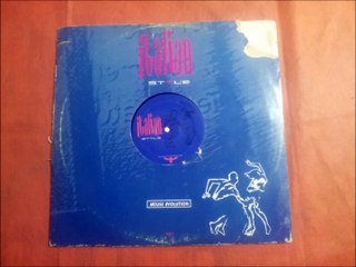 RUFFCUT FEATURING. CAROL JONES.(RUN TO ME.(ACAPELLA.)(12''.)(1991.)