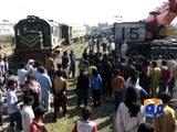 Train derail near Lahore railway station