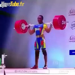 L'homme le plus courageux du monde !!