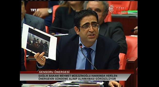 idris BALUKEN SUR ilcesinde sarampol parcalariyla yaralanan cocuklar yardim bekliyor