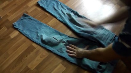 Лайфхак как компактно сложить джинсы