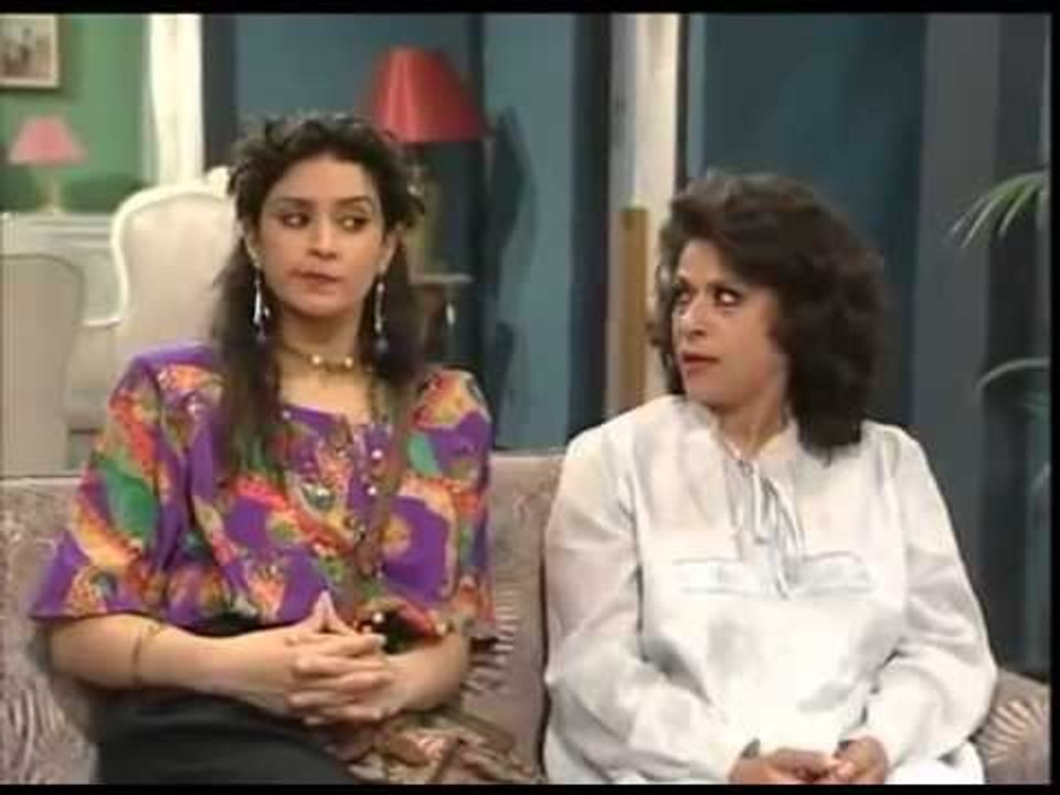 مسلسل عيلة ست نجوم ـ الحلقة 16 السادسة عشر كامل...