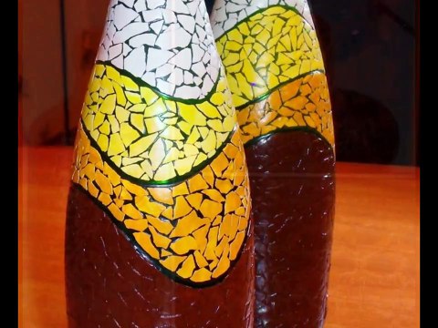 Декор бутылки яичной скорлупой