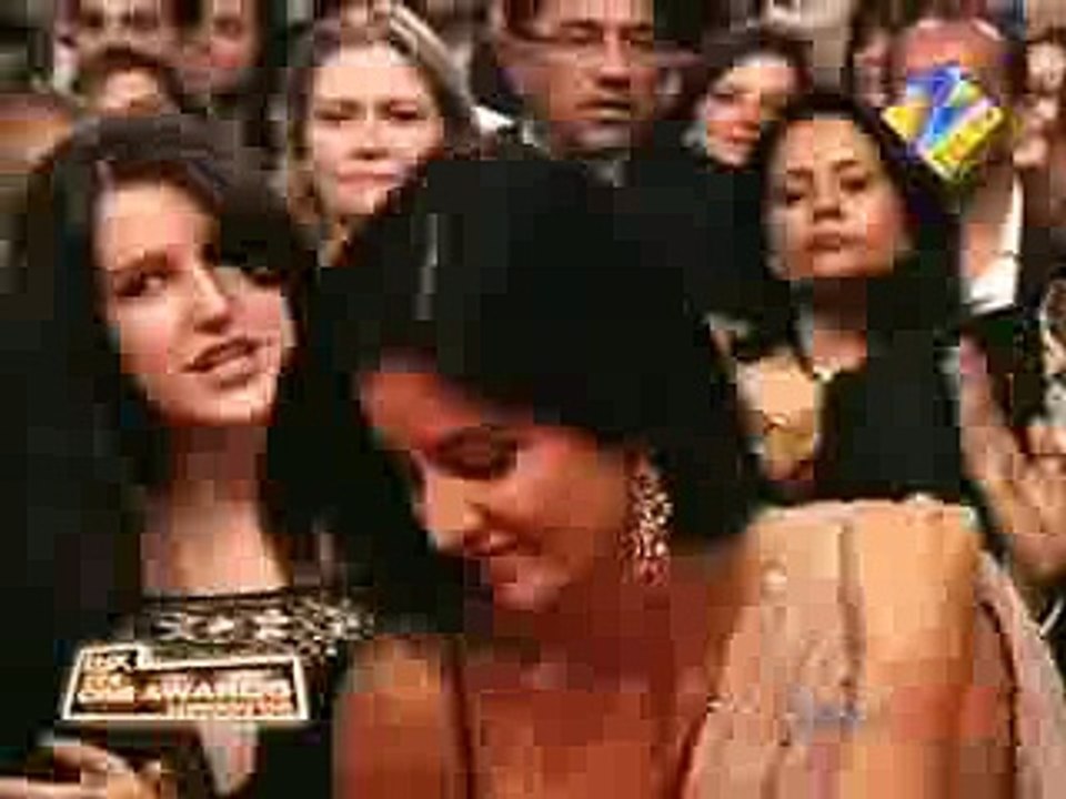 katrina big navel exposure