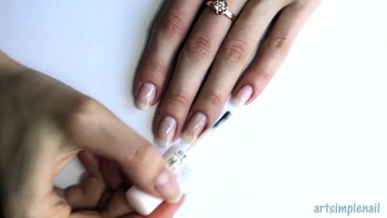 Светлый маникюр со стразами - Glam Nails