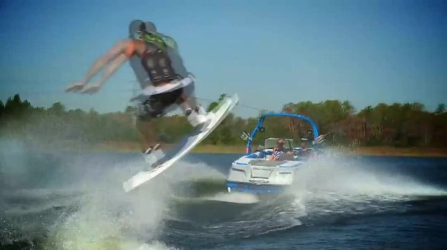 Editor Overview: Sport Nautique 200