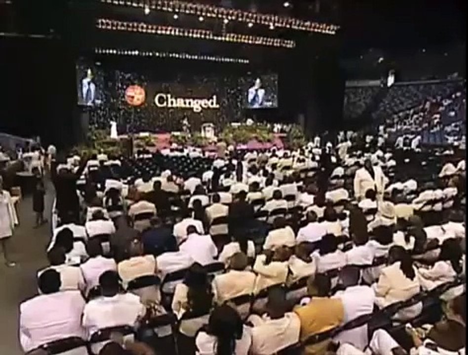 Bishop Greg Davis at 2015 Full Gospel Baptist Church Fellowship Conference