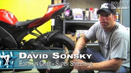 How to Adjust the Chain on a Motorcycle